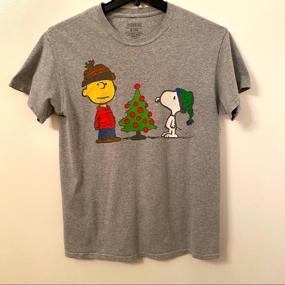 Peanuts‎